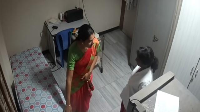 Aunty’s Nurse Apply Cream & Message On Clinic – Aunty’s Sex